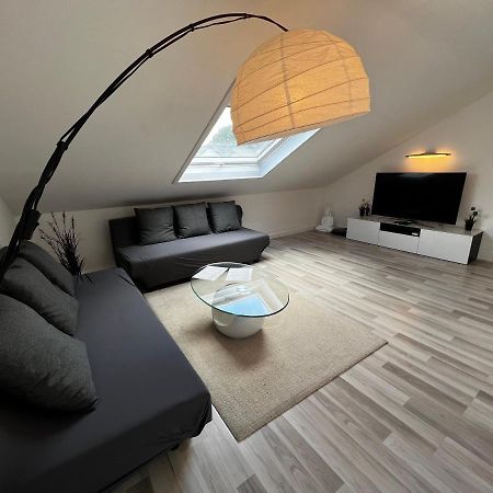 Ferienwohnung Schlueter Nussloch Bagian luar foto