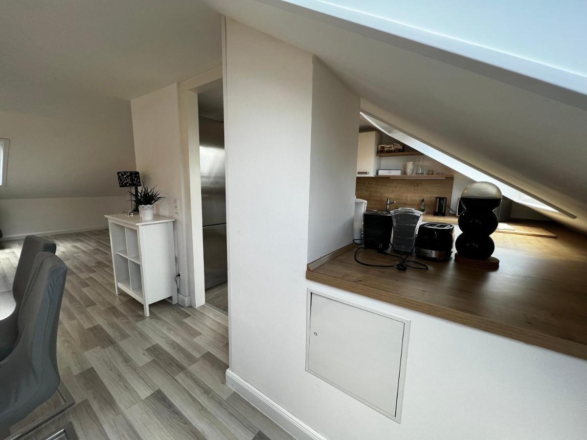 Ferienwohnung Schlueter Nussloch Bagian luar foto