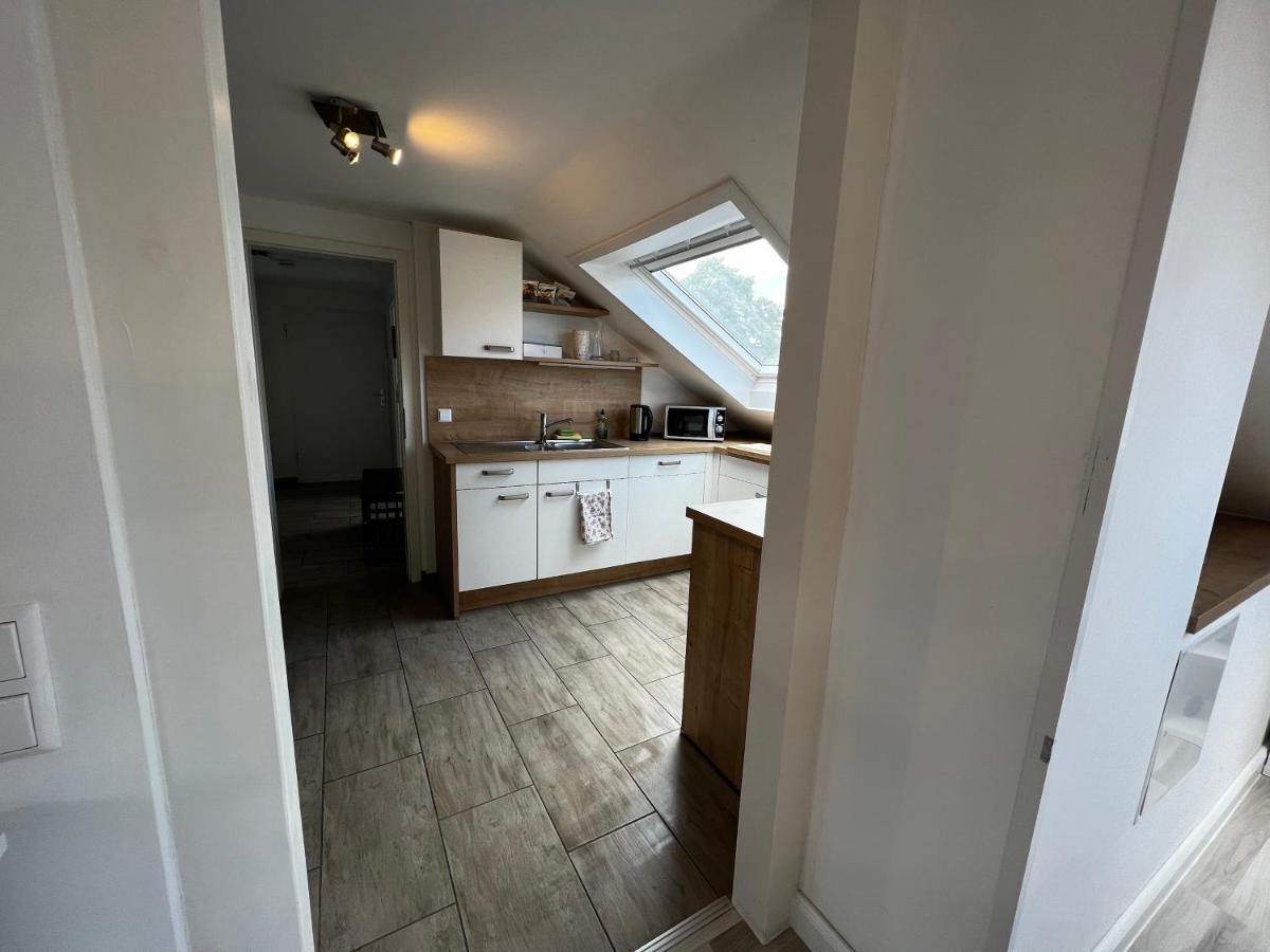 Ferienwohnung Schlueter Nussloch Bagian luar foto