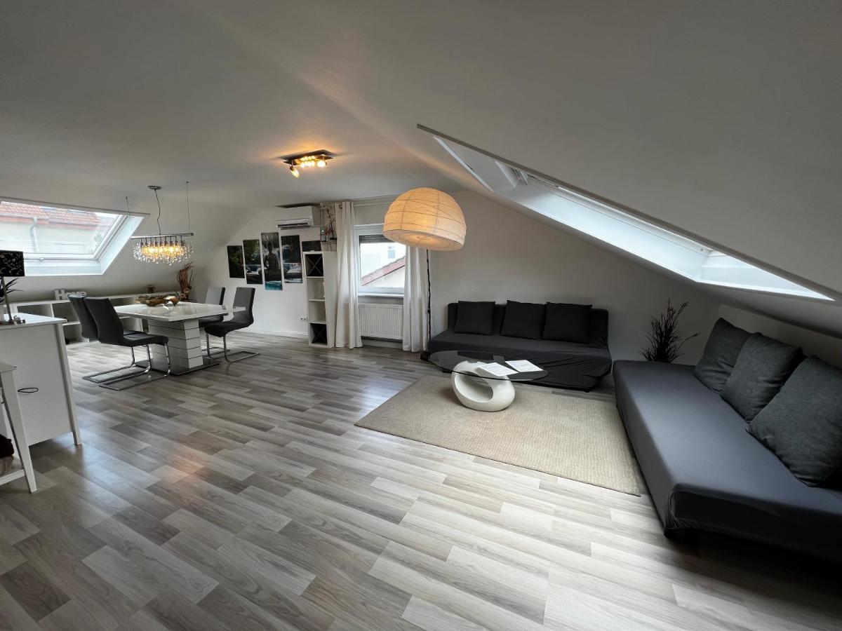 Ferienwohnung Schlueter Nussloch Bagian luar foto