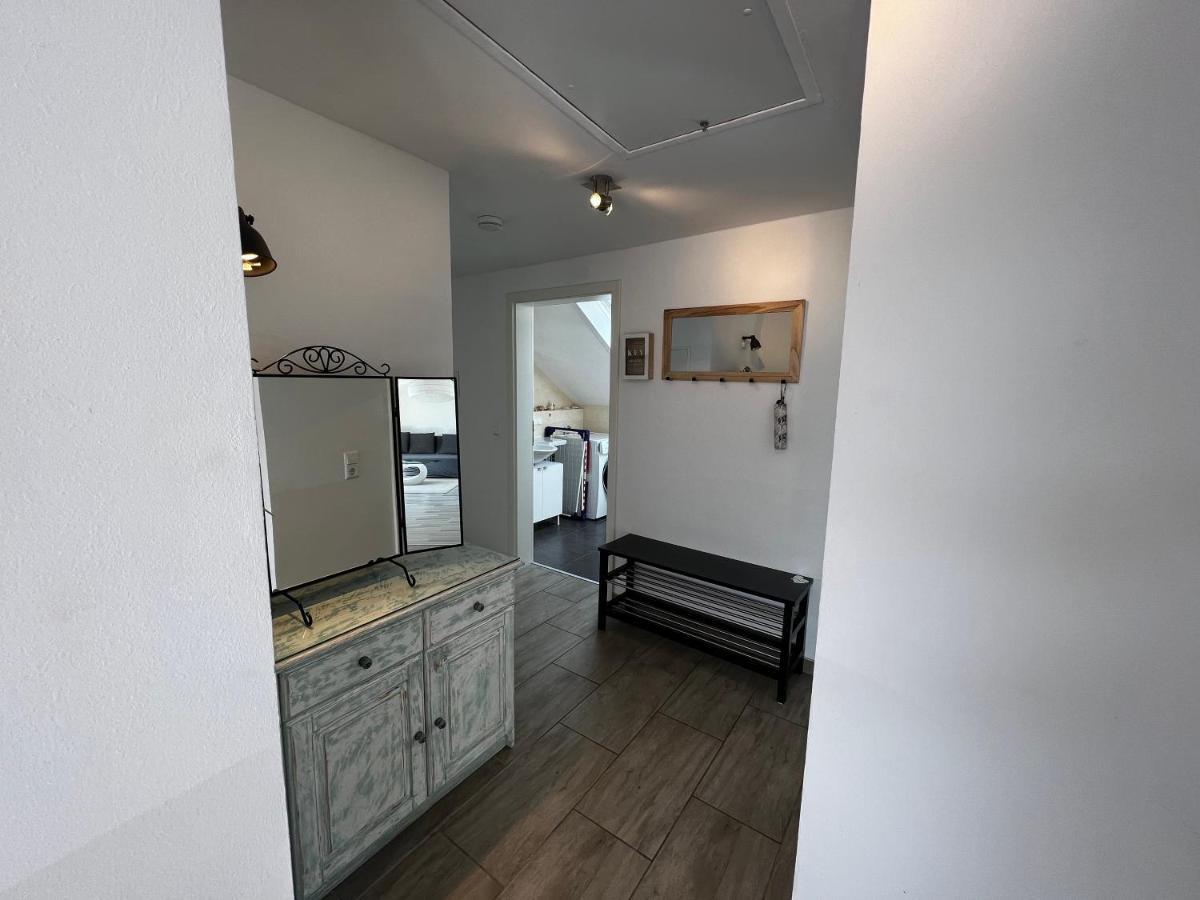 Ferienwohnung Schlueter Nussloch Bagian luar foto